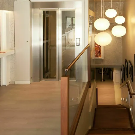 세레니아 익스클루시브 룸스 B&B