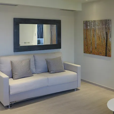 Serennia Exclusive Bed & Breakfast 2*