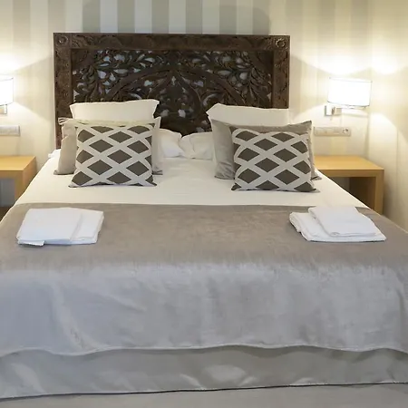 세레니아 익스클루시브 룸스 4* 바르셀로나